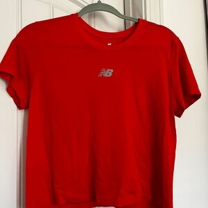 New Balance Crop Shirt